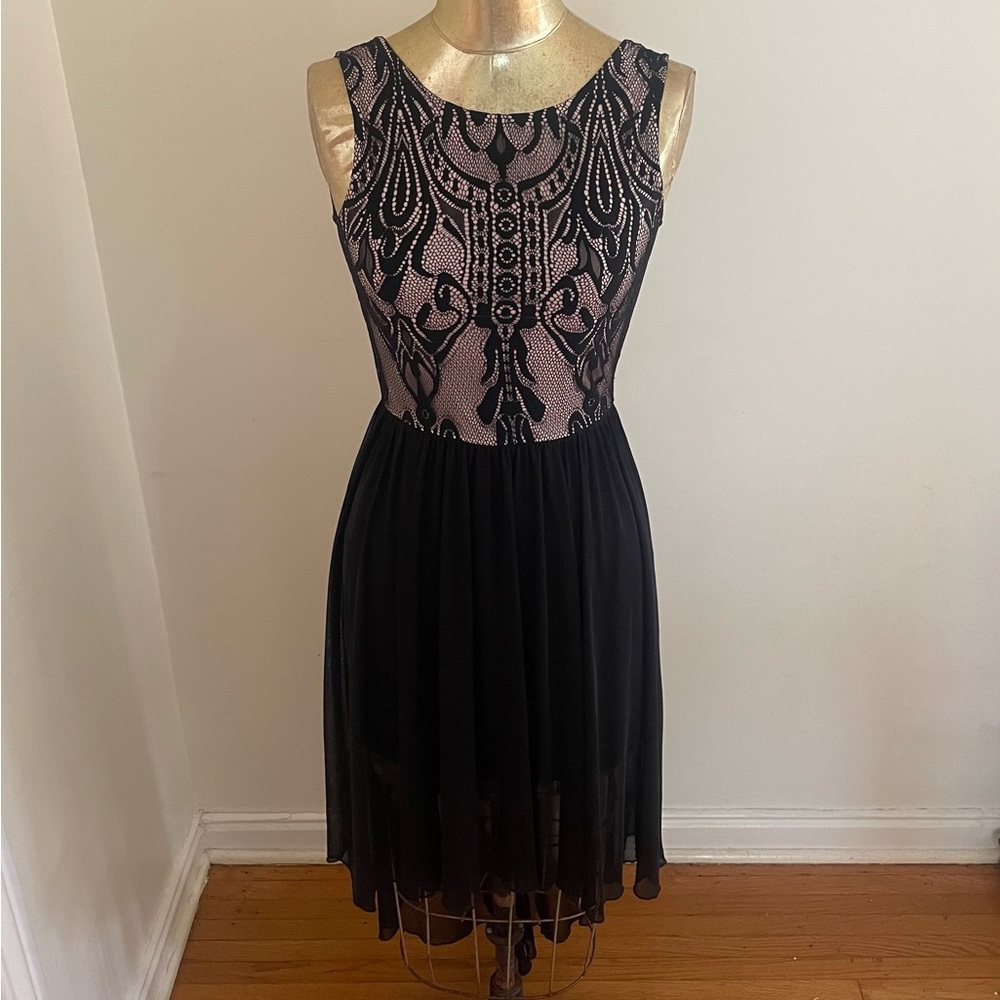 Gorgeous Pink & Black High Low dress with lace-style overlay! UK Sz 8/US Sz 4